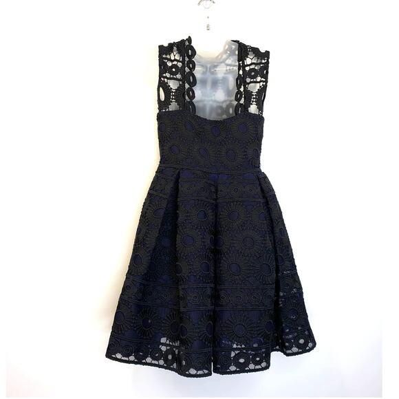Maje Rodeo Lace Mini Dress High Neck Pleated Gothic Black Blue - Picture 14 of 15